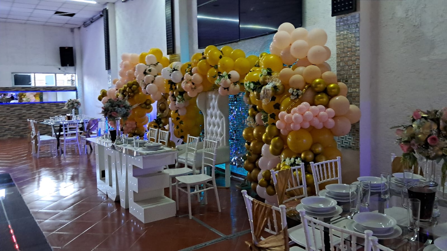 Salón Titanium — imagen 5